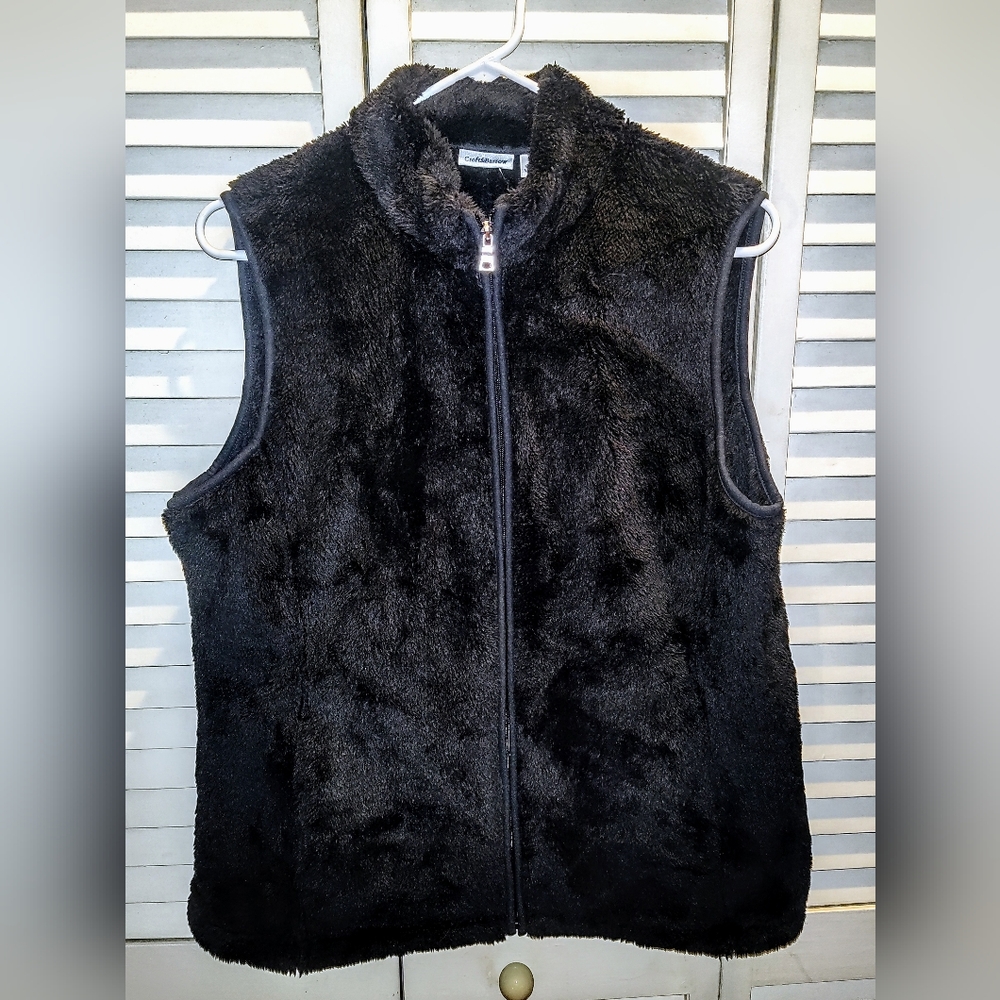 New Croft & Barrow women's vest